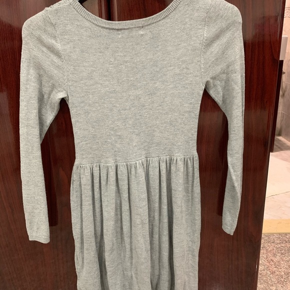 ๐ง๐ผ Girls H&M Gray Knit Sweater Dress size 8-10Y - Picture 2 of 8